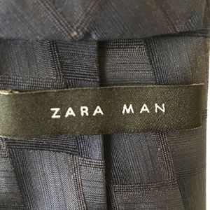 Zara Men’s Smoky Blue and Black Weave Tie